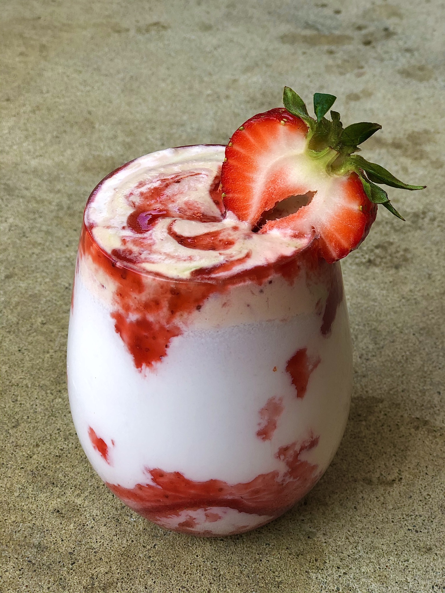 Korean Homemade Strawberry Milk - EatHere